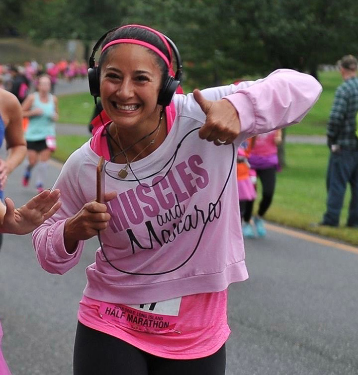 Vanessa Dooley team member running marathon